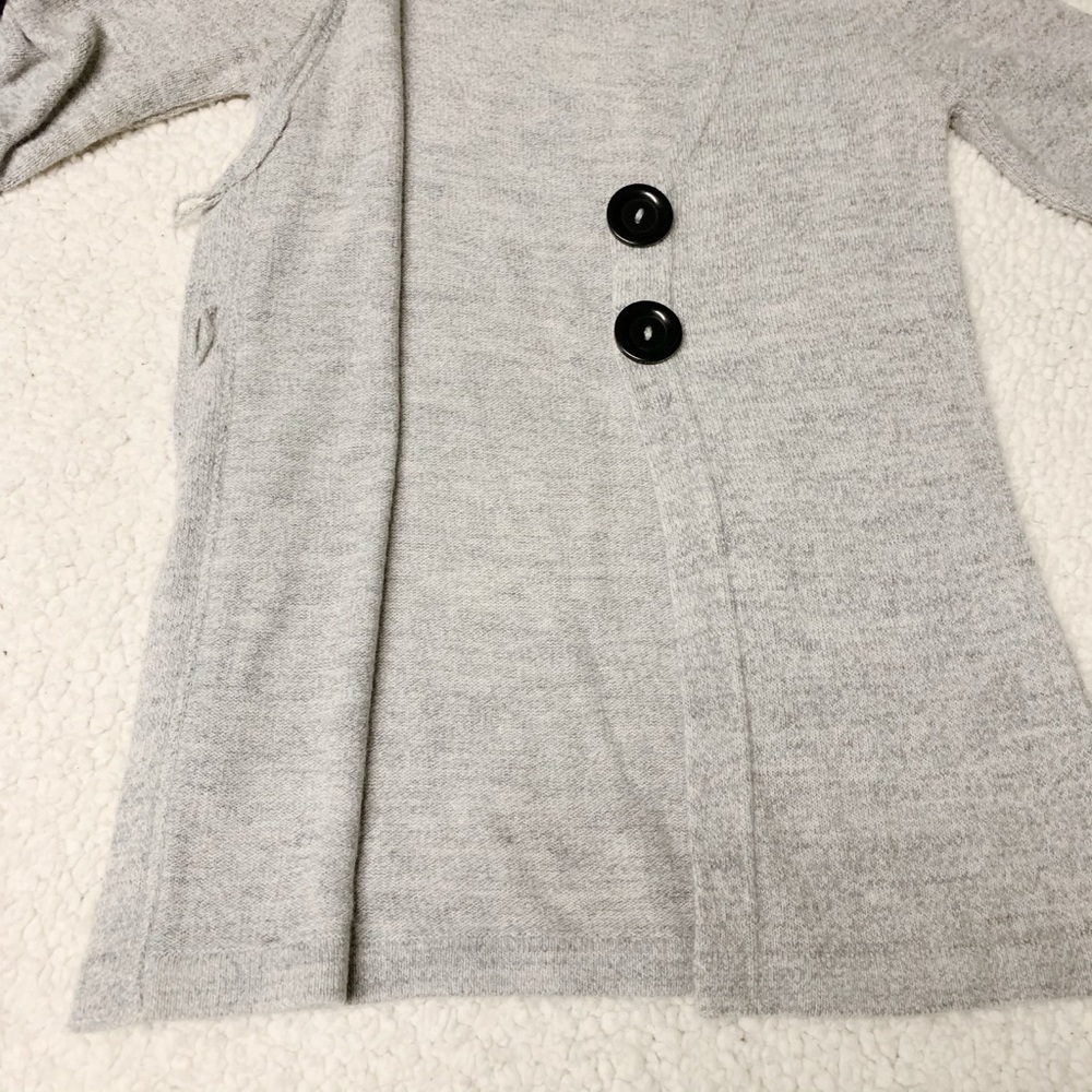 Women’s Cardigan Sweater Gray - Picture 7 of 8